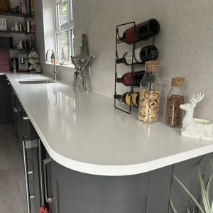 kitchen hard top wine and decorations